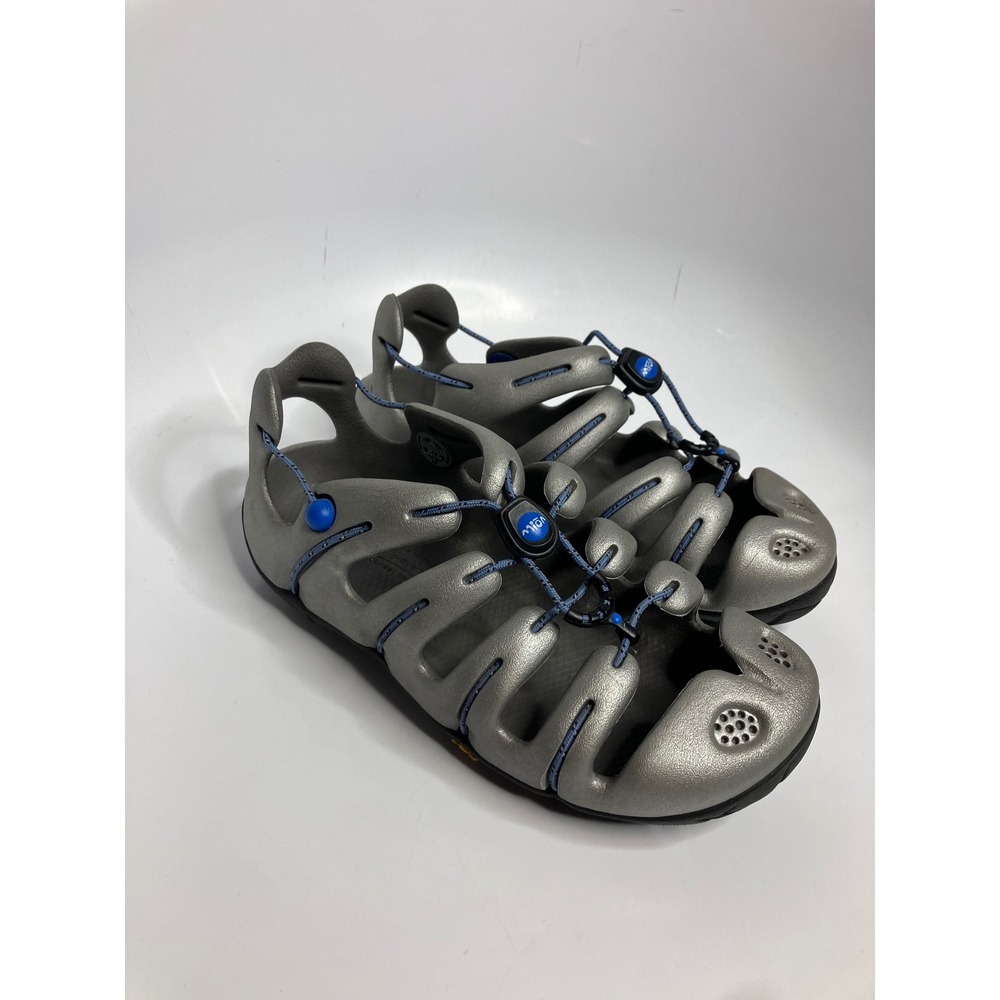 Mion Current Sandals Womens 7 Silver Excellent Bungee Vibram Water Shoes 99134